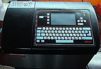 WILLETT 430 б/у, WILLETT 430 б/у,Маркиратор,Маркиратор каплеструйный,датер,Каплеструйный принтер цена,Маркиратор,Маркировочное оборудование,Маркировочные принтеры,Маркировка тары, Маркировка стекол,Маркировка бумаги,Маркировка проводов и кабелей,б/у маркиратор,ремонт маркиратора,промывочная жидкость,Маркировка потребительской тары,Маркировка товаров и тары,Маркировка тары и упаковки  Маркиратор цена,  Маркировка пластика,Маркировочный принтер цена,Каплеструйный маркиратор цена,Принтер маркировочный,Маркировка продовольственных товаров,Маркировка транспортной тары,Маркировка кабельной продукции,Маркировка пищевой продукции,Сервисное обслуживание маркираторов,Гарантийный ремонт маркировочных принтеров,Сервисное маркировочных принтеров,Гарантийный ремонт маркираторов,Поставка маркировочных принтеров,Маркировка колбасной продукции,Маркировка колбасной продукции,Маркировка упаковки,Маркировка плит ДСП,Маркировка пластиковых труб,Маркировка труб металлических, Маркировка картона,Маркировка гофрокартона,Маркировка проводов,Маркировка стекла,Маркировка пенопласта,Маркировка пенопласта,Маркировка стеклянной тары,Маркировка кабеля и провода,Videojet ® , FAZZA L ®, Markem ®, LINX ®, ЭКСТ®, Domino ®, Willett ®, Imaje ®, Hitachi ®,LC-16 ®,Маркировка банок из металла (жести),Маркировка яиц,Маркировка пищевого пластика,Маркировка кабеля и провода,Маркировка картона, Оборудование для лазерной маркировки, Маркировка пластиковой тары,Принтер промышленный Маркировка пластиковой упаковки,Нанесение маркировки на упаковку,Маркировка куриных яиц,Каплеструйный принтер, Нанесение маркировки на трубы,Бесконтактная маркировка,Электрокаплеструйный маркиратор,Промышленные маркираторы,Промышленные маркираторы,Купить маркиратор,Принтер-маркиратор,Лазерный маркиратор,Маркировка и упаковка,Каплеструйный маркиратор,Оборудование для нанесения маркировки,Оборудование для маркировки,Маркировка продукции,Маркировка кабеля,Маркиратор,Маркировка товаров,Маркировка трубы,Маркировка товара,Coder , Markirator ink jet , ink jet printers price Markirator , marking equipment , marking printers, Marking of packaging , marking glass , paper marking , marking of wires and cables , b / y coder , coder repair , washing liquid , marking the consumer packaging , labeling and packaging of goods , Marking of packaging Markirator price marking plastic Marking printer price , ink jet coder price Marking printer , marking foodstuffs Marking of shipping containers , marking cable products , the labeling of food products , Service coders , marking printers Warranty repairs , Service marking printers , Guarantee repair coders , Supply marking printers, Marking of sausage products , sausage products Marking , Marking of packaging , marking chipboard , plastic pipe markers , marking metal pipes , marking cardboard, corrugated board marking , marking , marking glass, foam markers , marking foam marking of glass containers , cable and wire marking , marking of metal cans ( tin) , marking eggs, food plastic markers , cable and wire markers , marking cardboard, laser marking equipment , marking of plastic packaging , marking printer industrial plastic packaging , marking of packaging, marking of eggs , ink jet printers , marking pipes , contactless marking Elektrokaplestruyny coder , Industrial marking, Industrial marking, Buy coder , coder - printer , Laser marking, labeling and packaging , ink jet coder , marking equipment , equipment for labeling, marking products, cable marking , Marking , marking products , labeling pipe marking Item